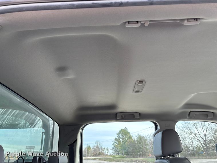 image for item FB3232 2017 Chevrolet Silverado 1500 Crew Cab pickup truck