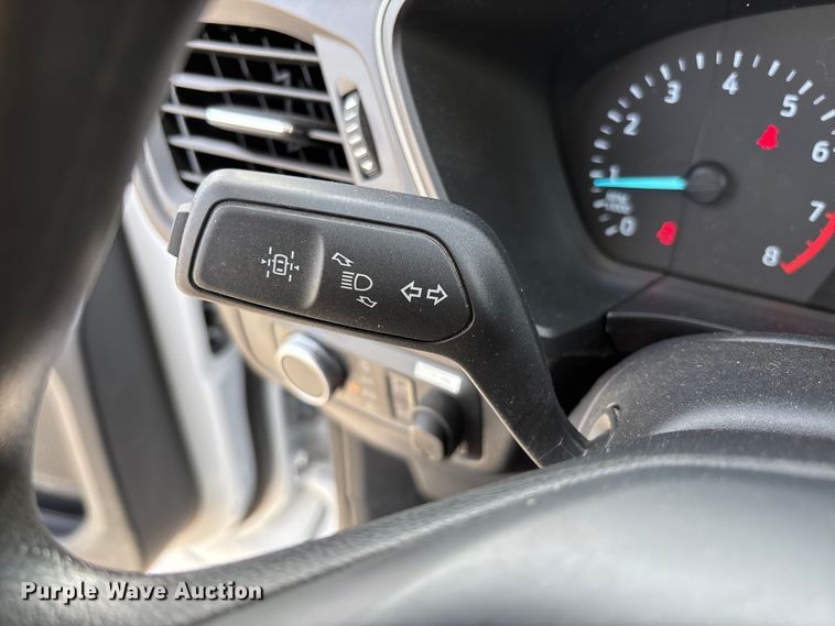 image for item FB3233 2021 Ford Escape SUV