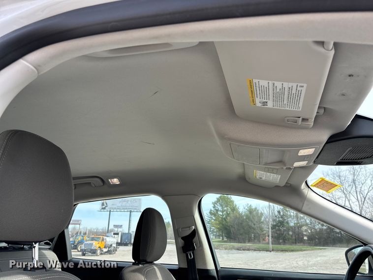 image for item FB3233 2021 Ford Escape SUV