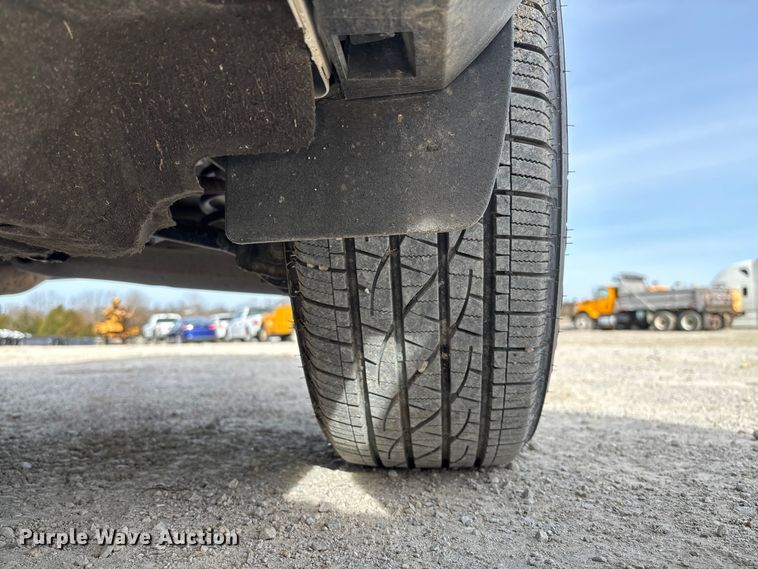 image for item FB3233 2021 Ford Escape SUV