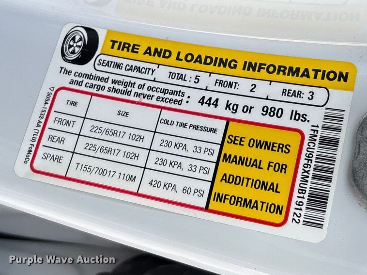 image for item FB3233 2021 Ford Escape SUV