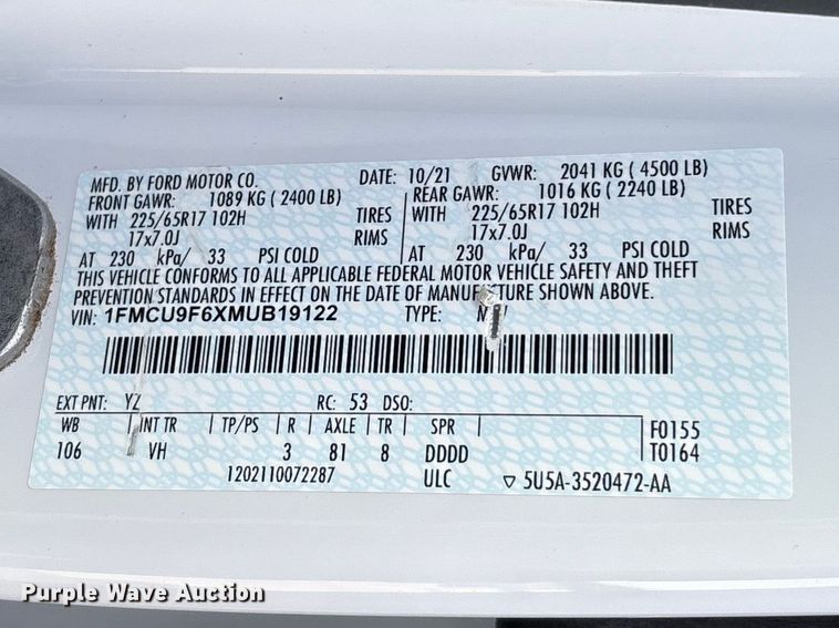 image for item FB3233 2021 Ford Escape SUV