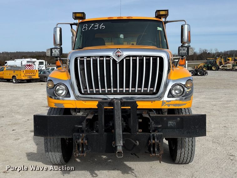 image for item FB3236 2013 International 7500 dump truck