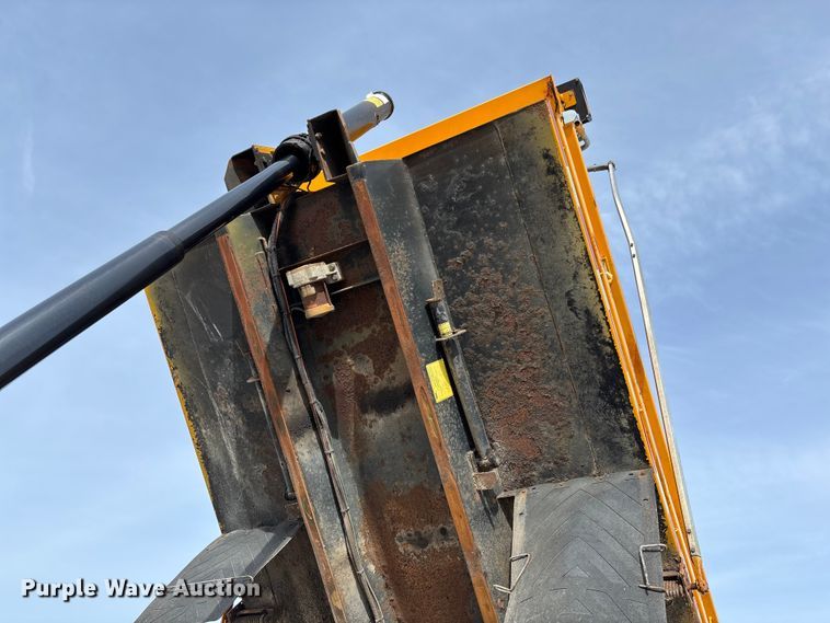 image for item FB3236 2013 International 7500 dump truck