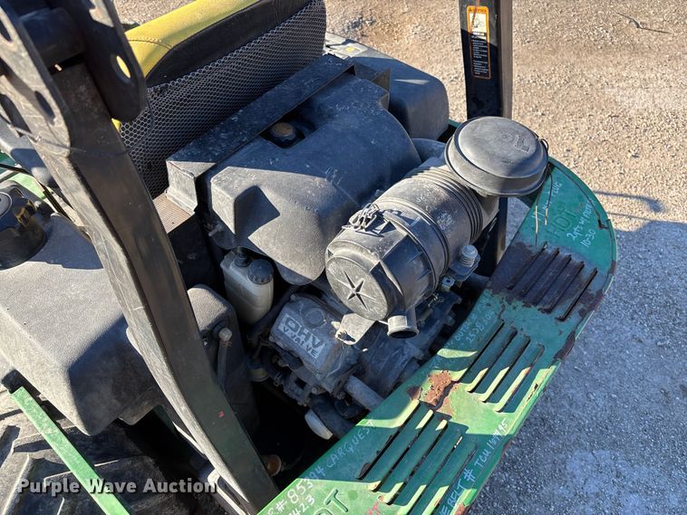 image for item FB3254 John Deere 777 Ztrak ZTR lawn mower