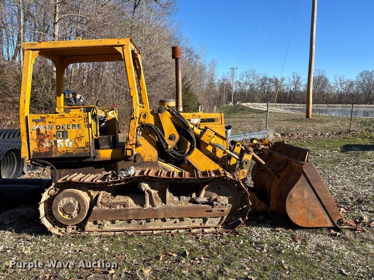 image for item FB3255 1988 John Deere 555G track loader