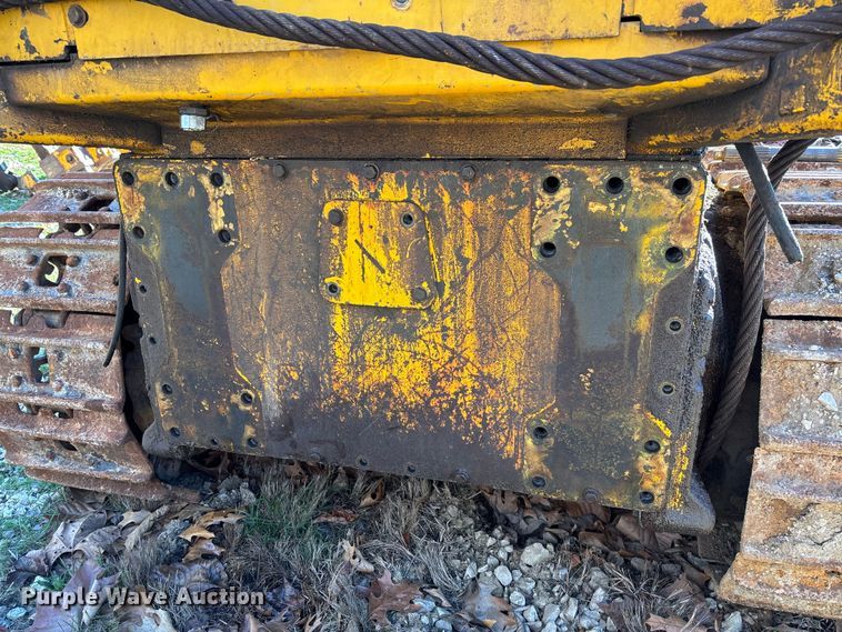 image for item FB3255 1988 John Deere 555G track loader