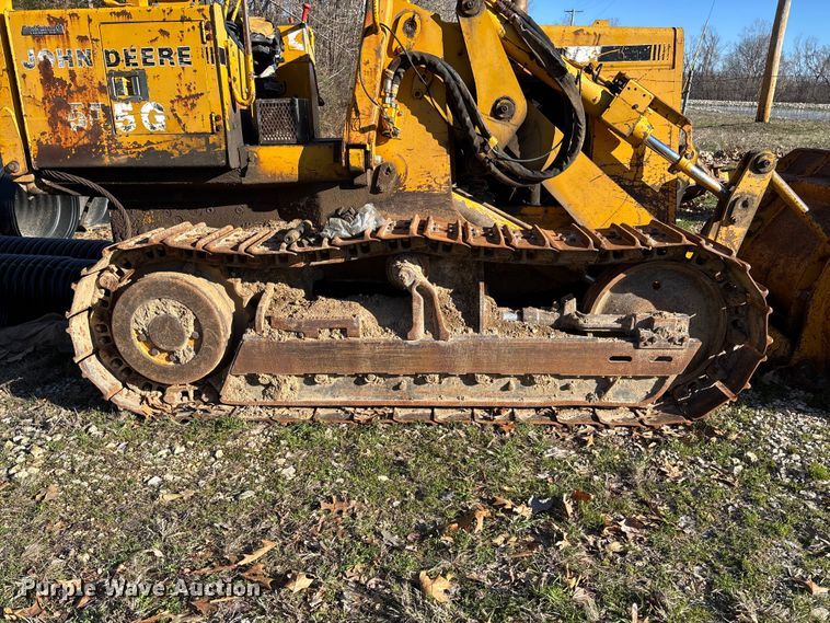 image for item FB3255 1988 John Deere 555G track loader