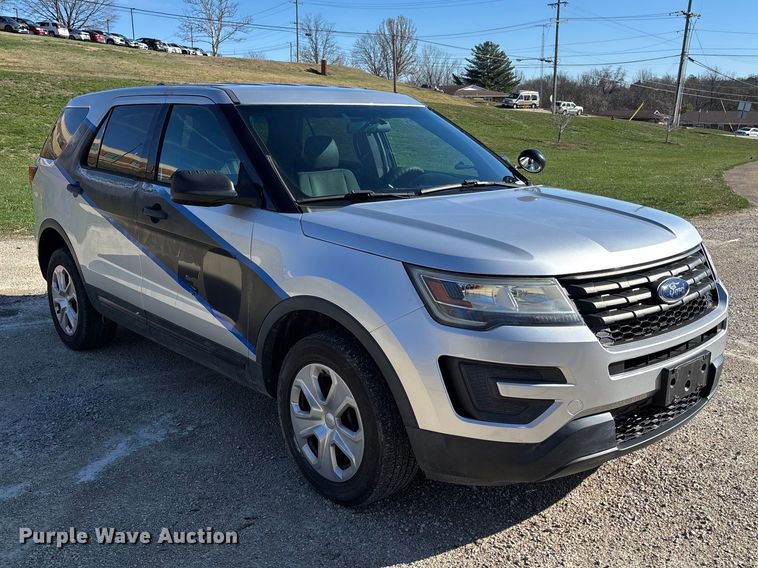 image for item FB3256 2017 Ford Explorer Police Interceptor  SUV