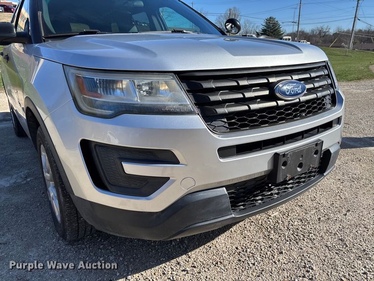 image for item FB3256 2017 Ford Explorer Police Interceptor  SUV