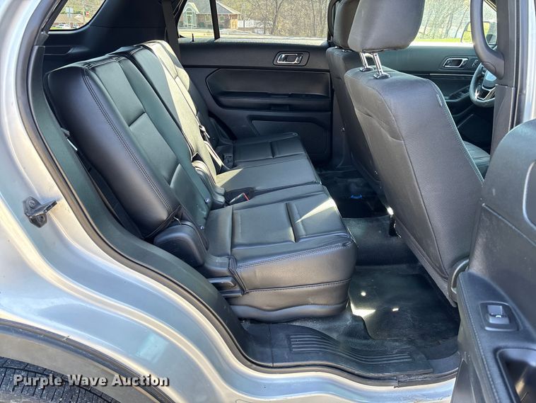 image for item FB3256 2017 Ford Explorer Police Interceptor  SUV