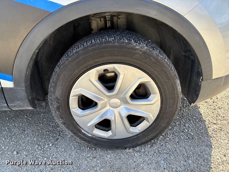 image for item FB3256 2017 Ford Explorer Police Interceptor  SUV