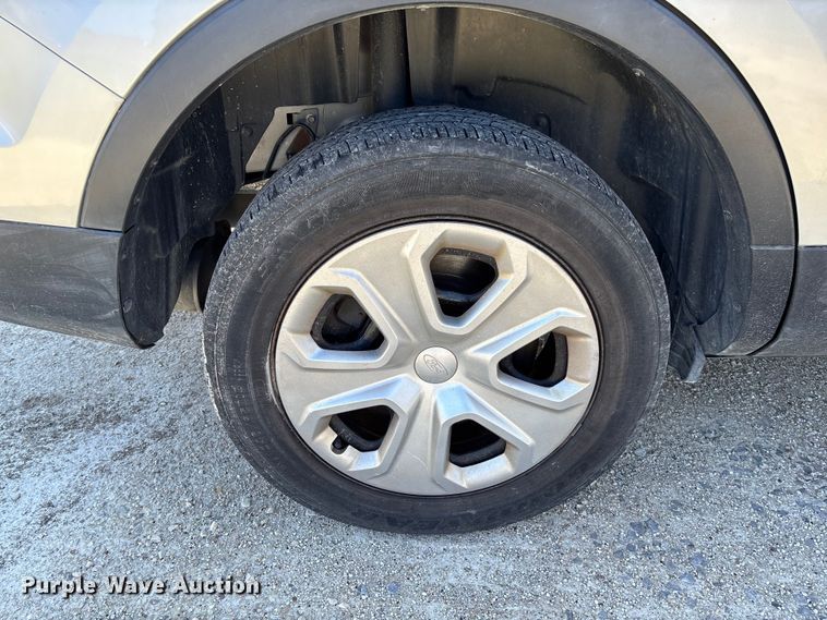 image for item FB3256 2017 Ford Explorer Police Interceptor  SUV