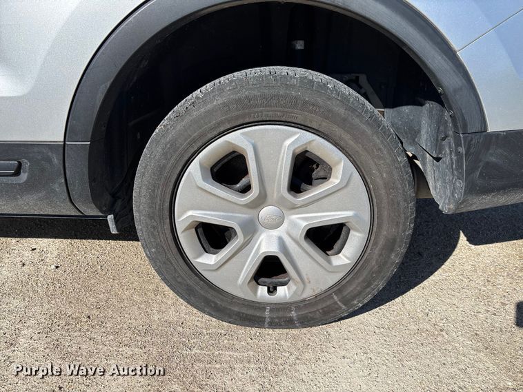 image for item FB3256 2017 Ford Explorer Police Interceptor  SUV