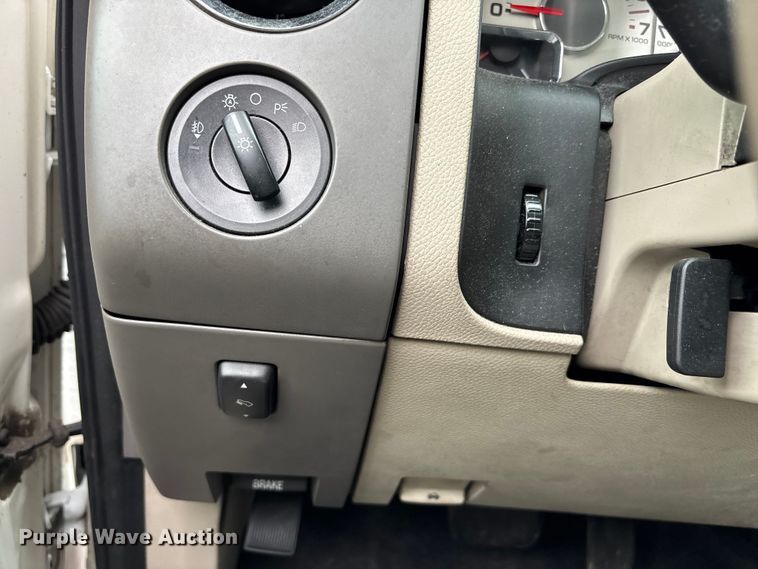 image for item FB3549 2008 Ford Expedition SUV