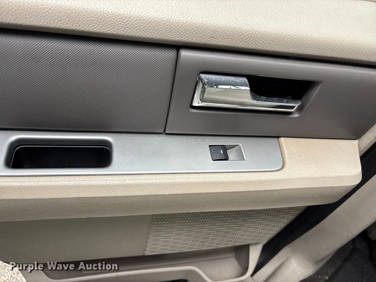 image for item FB3549 2008 Ford Expedition SUV