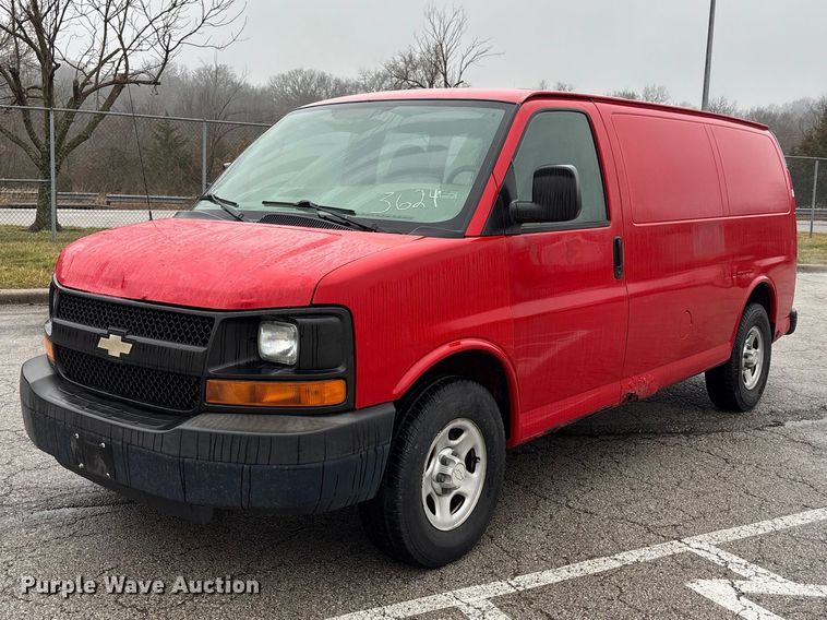 image for item FB3551 2007 Chevrolet Express 1500 van