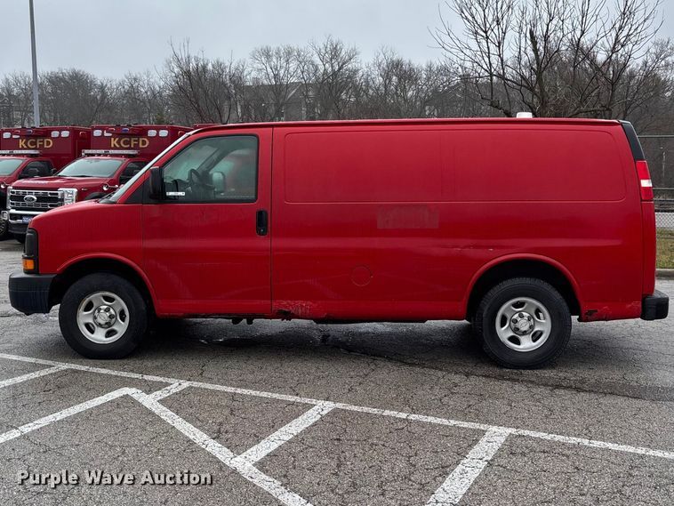 image for item FB3551 2007 Chevrolet Express 1500 van