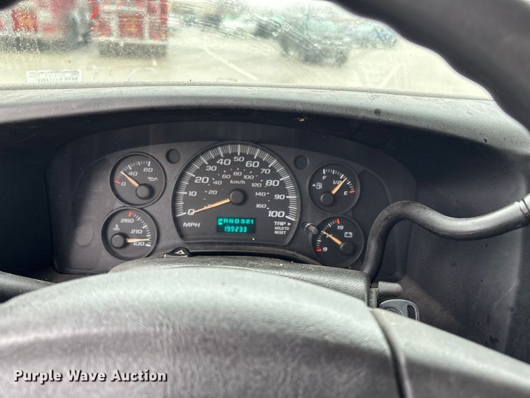 image for item FB3551 2007 Chevrolet Express 1500 van