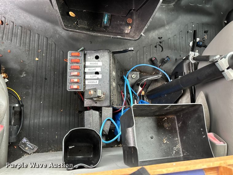 image for item FB3551 2007 Chevrolet Express 1500 van