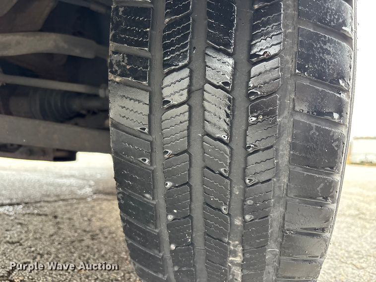 image for item FB3551 2007 Chevrolet Express 1500 van