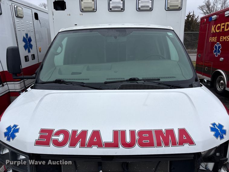 image for item FB3552 2014 Chevrolet Express G4500 ambulance