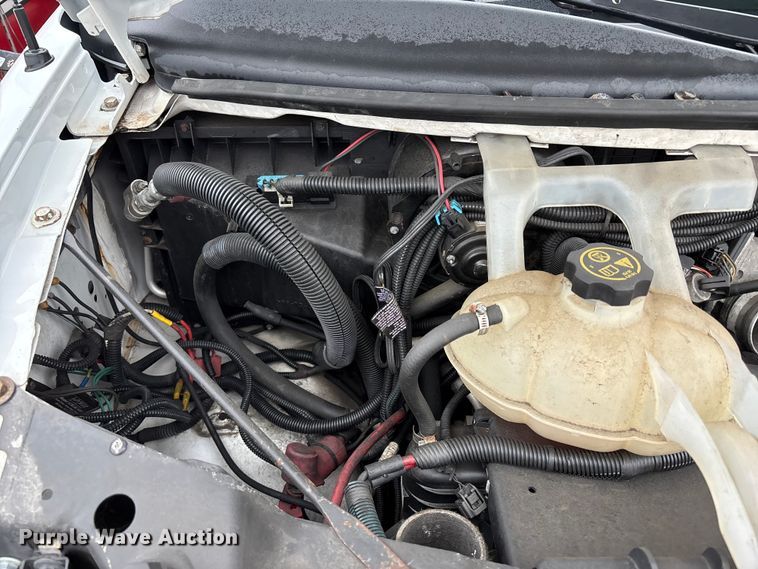 image for item FB3552 2014 Chevrolet Express G4500 ambulance