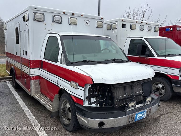 image for item FB3553 2016 Chevrolet Express G4500 ambulance