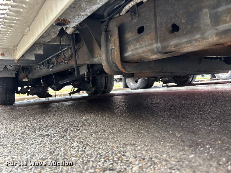 image for item FB3553 2016 Chevrolet Express G4500 ambulance