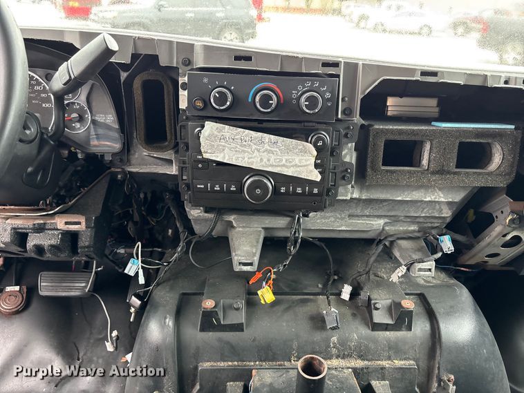 image for item FB3553 2016 Chevrolet Express G4500 ambulance