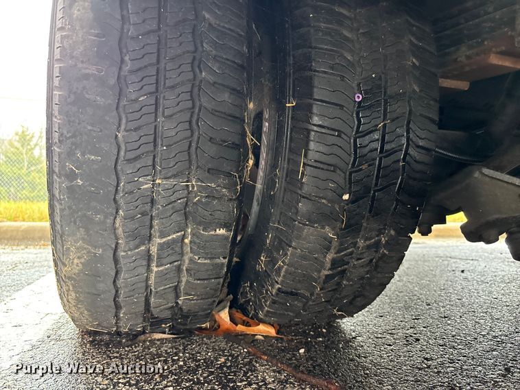 image for item FB3553 2016 Chevrolet Express G4500 ambulance