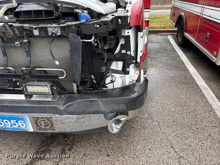 image for item FB3554 2016 Chevrolet Express G4500 ambulance