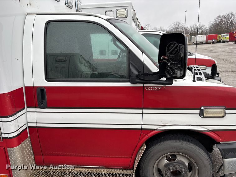 image for item FB3554 2016 Chevrolet Express G4500 ambulance