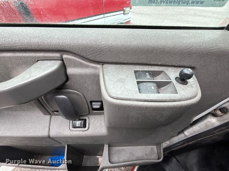 image for item FB3554 2016 Chevrolet Express G4500 ambulance