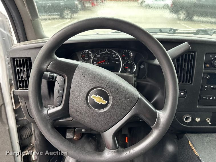 image for item FB3554 2016 Chevrolet Express G4500 ambulance