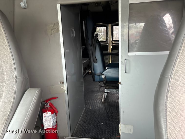 image for item FB3554 2016 Chevrolet Express G4500 ambulance