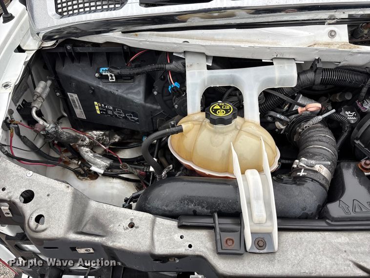 image for item FB3554 2016 Chevrolet Express G4500 ambulance