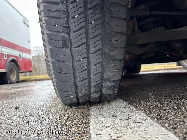 image for item FB3554 2016 Chevrolet Express G4500 ambulance