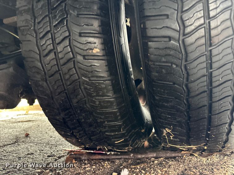 image for item FB3554 2016 Chevrolet Express G4500 ambulance