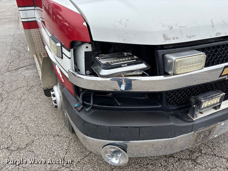 image for item FB3555 2016 Chevrolet Express G4500 ambulance