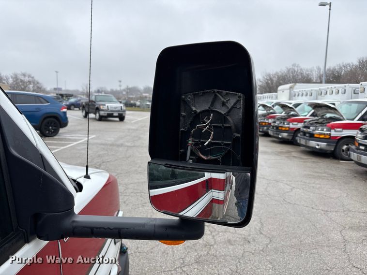 image for item FB3555 2016 Chevrolet Express G4500 ambulance