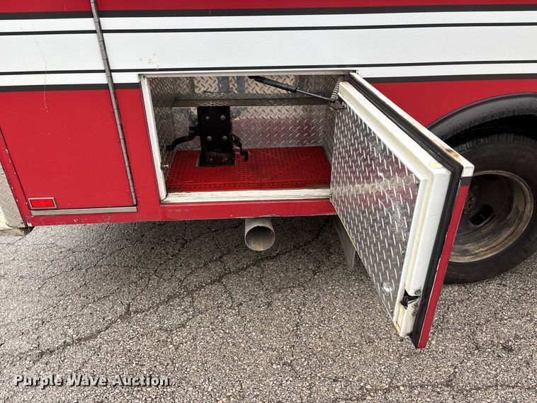 image for item FB3555 2016 Chevrolet Express G4500 ambulance