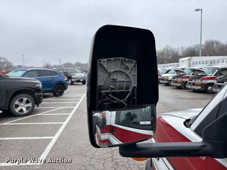 image for item FB3555 2016 Chevrolet Express G4500 ambulance