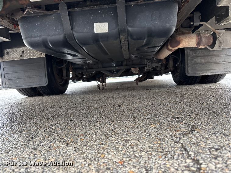 image for item FB3555 2016 Chevrolet Express G4500 ambulance