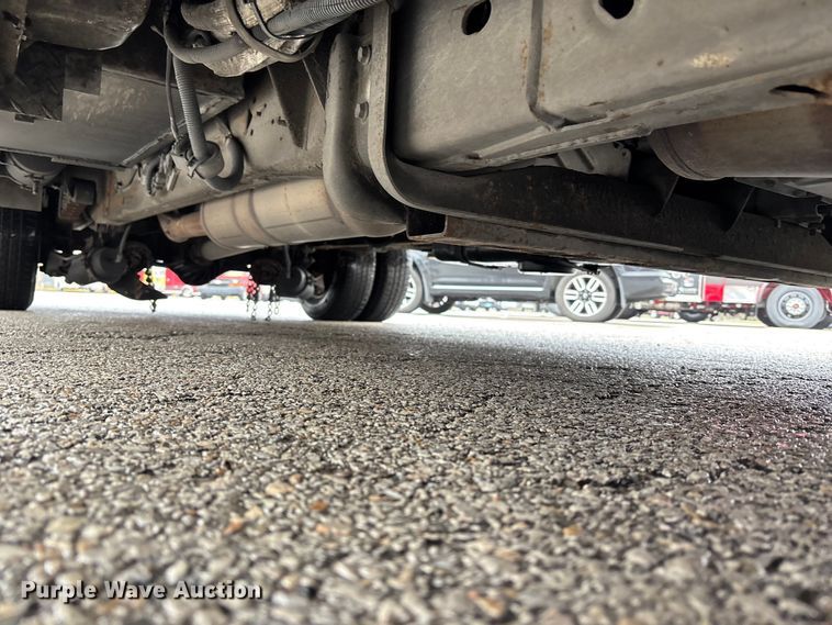 image for item FB3555 2016 Chevrolet Express G4500 ambulance