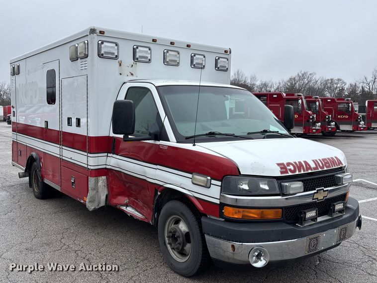 image for item FB3556 2016 Chevrolet Express G4500 ambulance