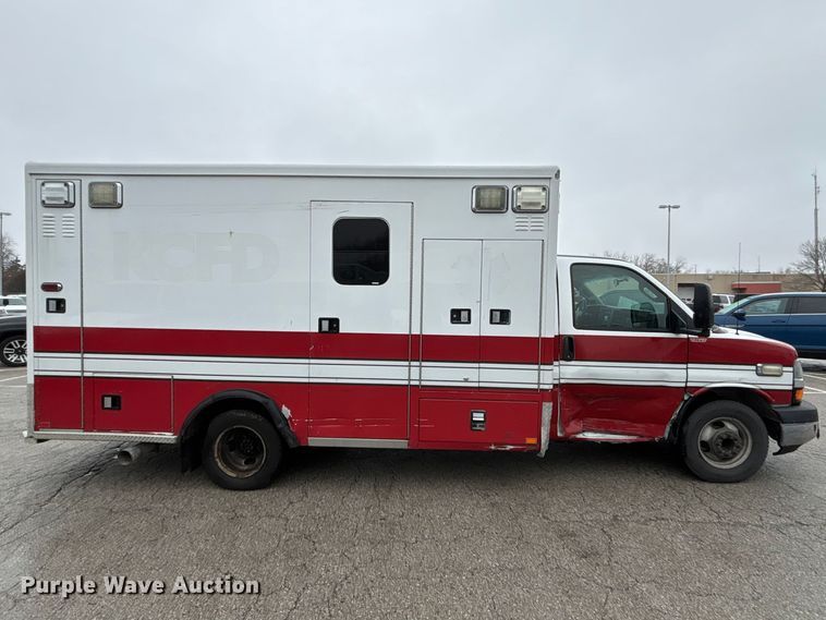 image for item FB3556 2016 Chevrolet Express G4500 ambulance