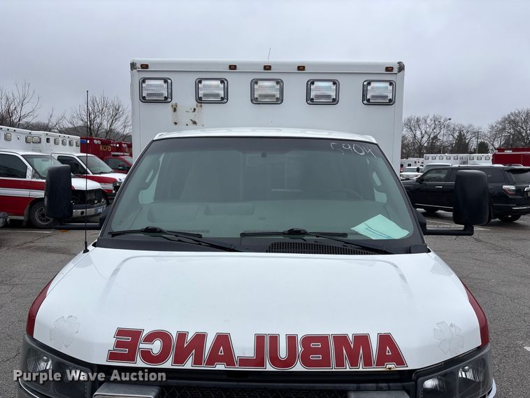 image for item FB3556 2016 Chevrolet Express G4500 ambulance