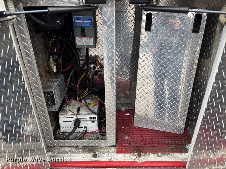 image for item FB3556 2016 Chevrolet Express G4500 ambulance