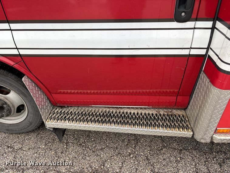 image for item FB3556 2016 Chevrolet Express G4500 ambulance